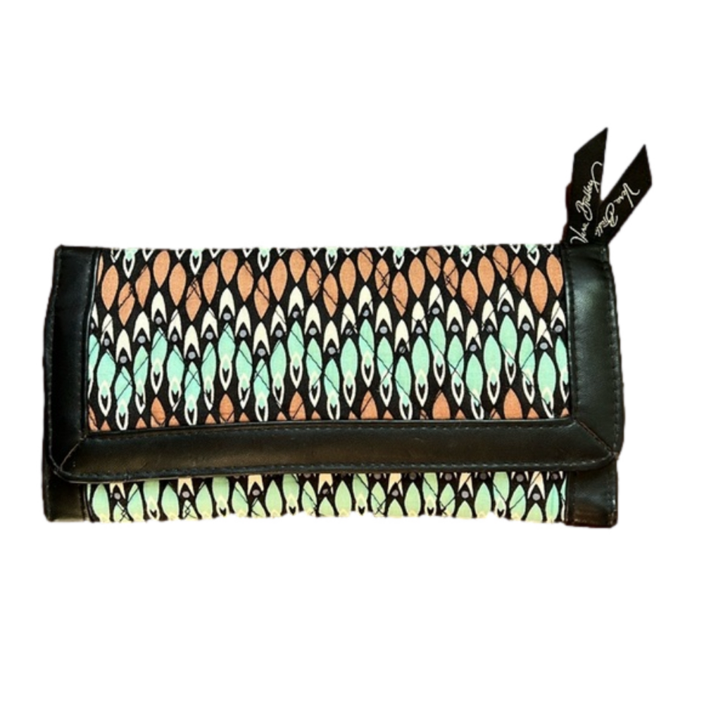 Vera Bradley Quilted Magnetic Closure Wallet.